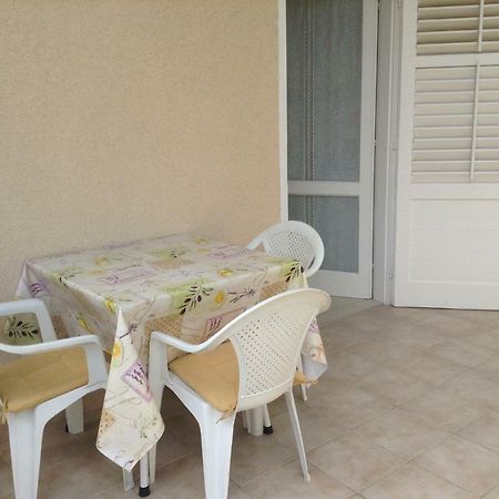 Apartment Biserka Barbat na Rabu Εξωτερικό φωτογραφία