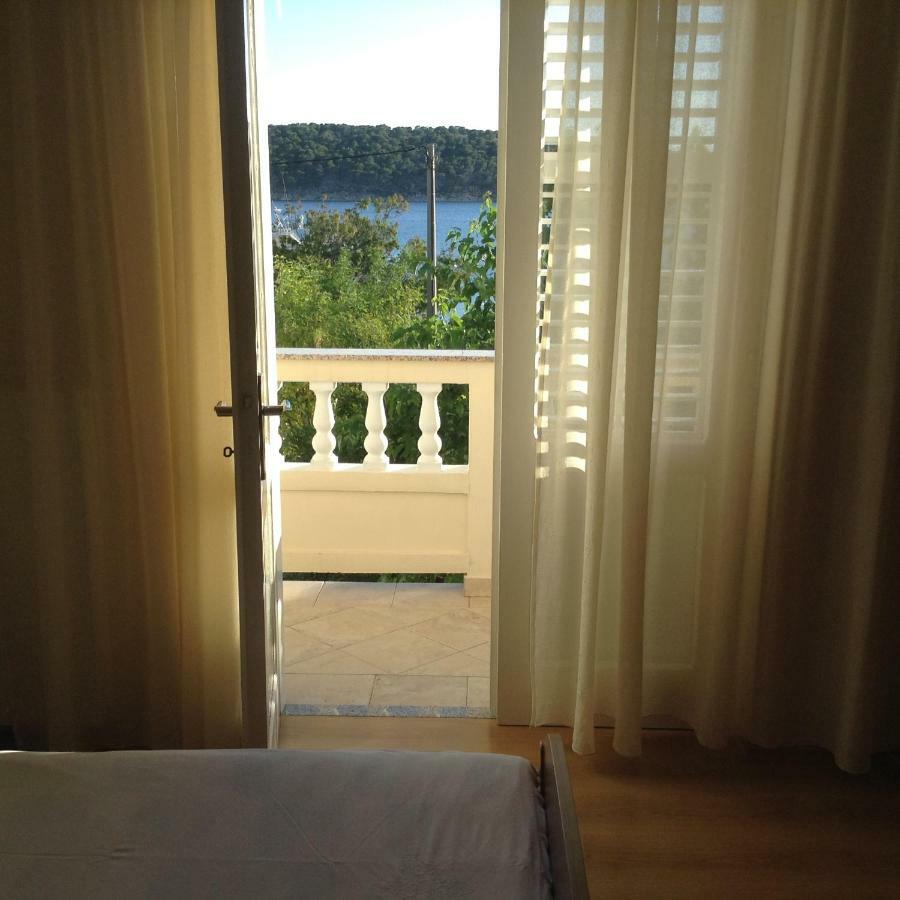 Apartment Biserka Barbat na Rabu Εξωτερικό φωτογραφία